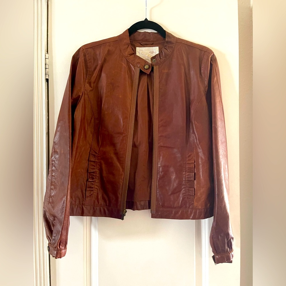 8. NWOT med Old Navy Brown leather jacket 🤎